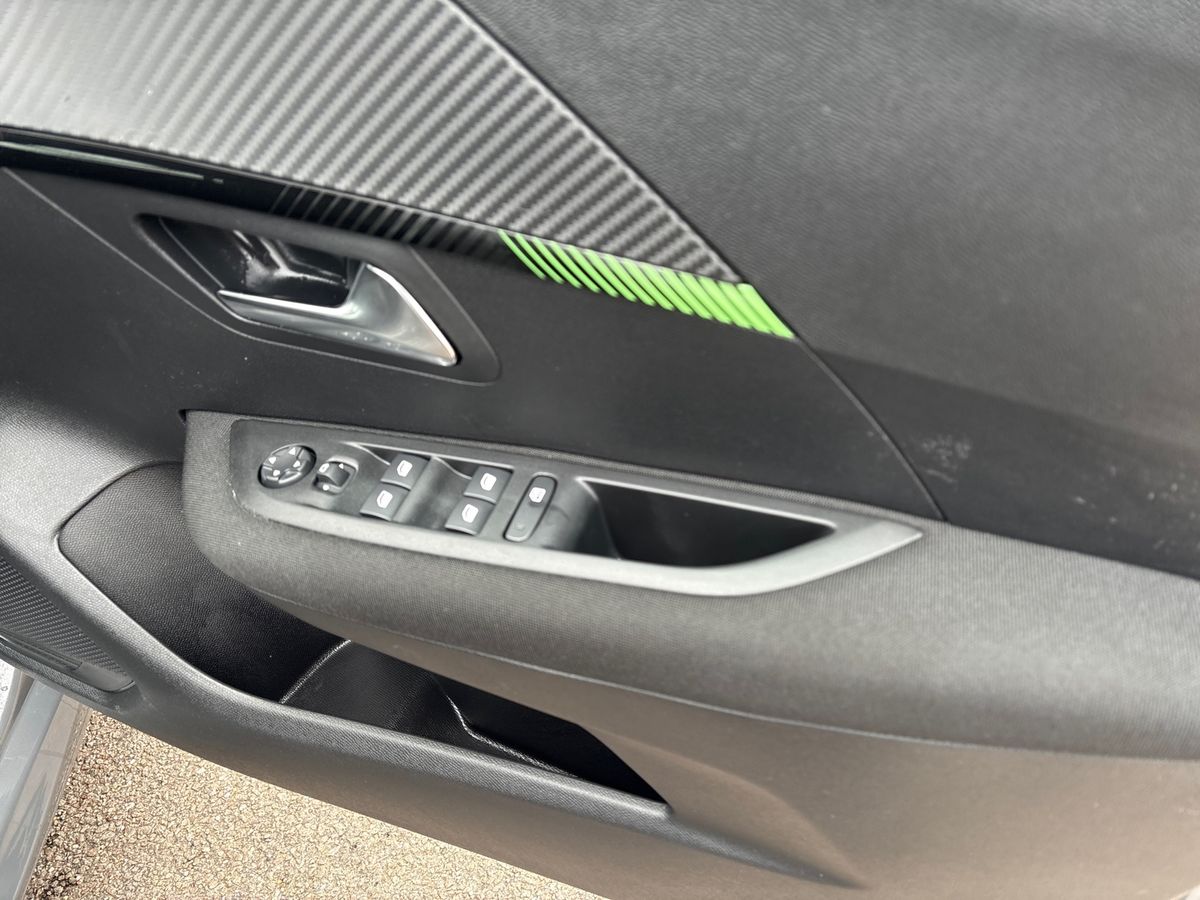 Used Peugeot 208 2024 for sale - 77745705: Photo 25