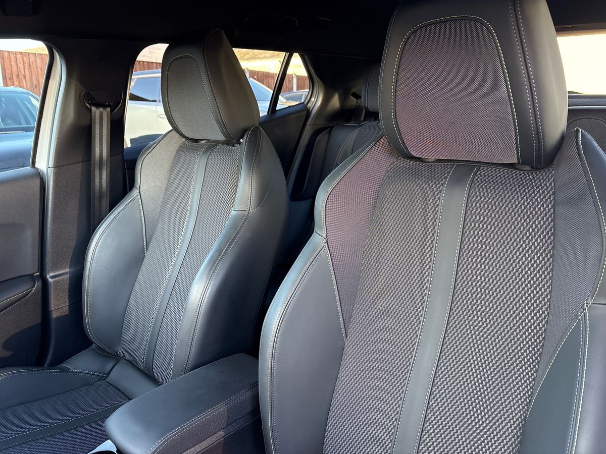 Used Peugeot 2008 2023 for sale - 76803978: Photo 13