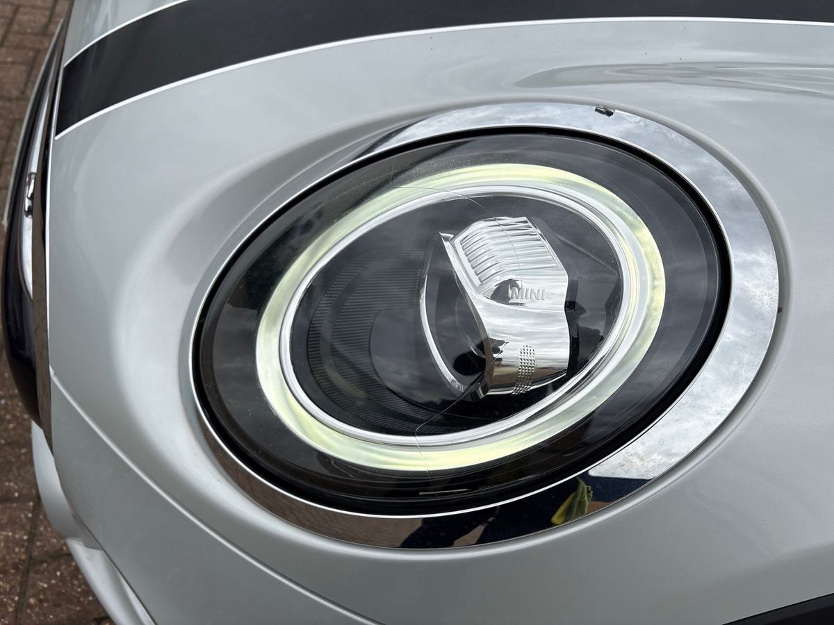Used MINI Convertible 2020 for sale - 78158593: Photo 32