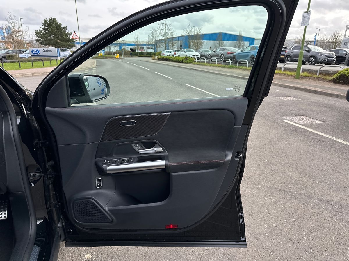 Used Mercedes-Benz GLA 2024 for sale - 77917876: Photo 35