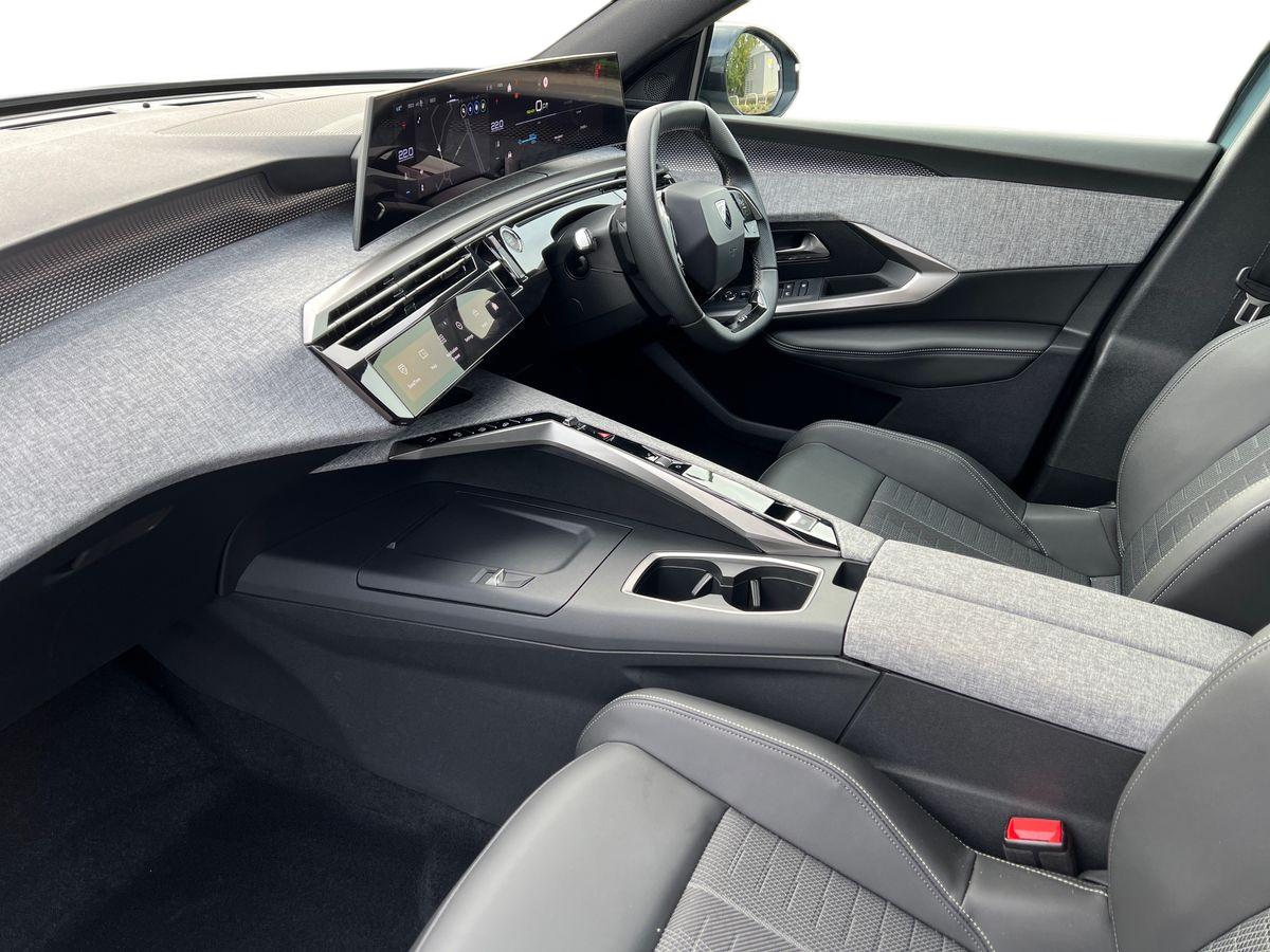 Used Peugeot 3008 2025 for sale - 76640136: Photo 11