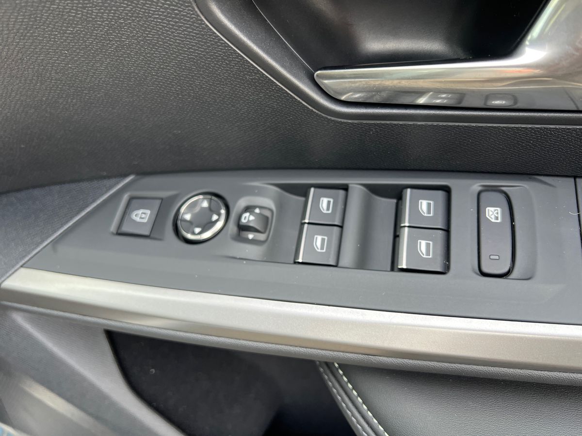 Used Peugeot 3008 2025 for sale - 76640136: Photo 25