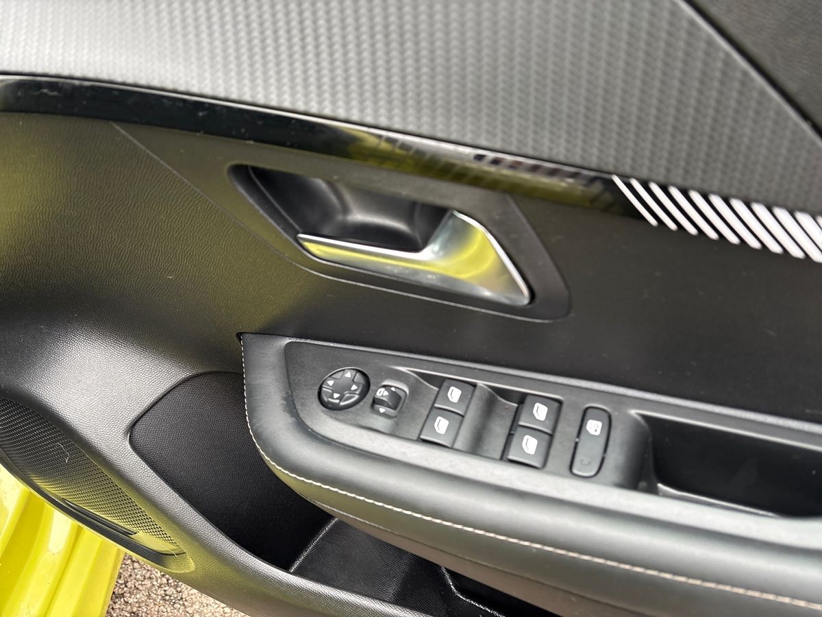 Used Peugeot 208 2023 for sale - 77755707: Photo 25