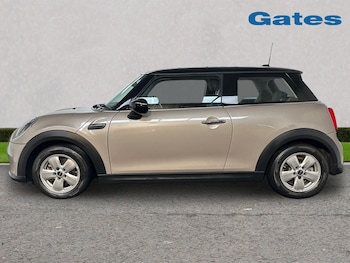 Used MINI Hatch 2021 for sale - 77492615: Photo