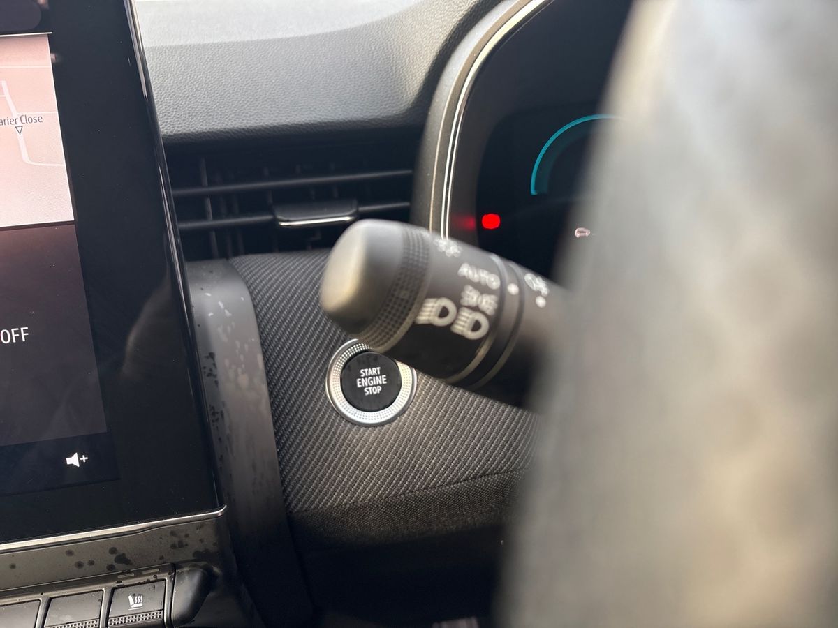 Used Renault Clio 2024 for sale - 77526088: Photo 23