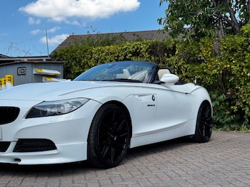 Used BMW Z4 2009 for sale - 79244459: Photo