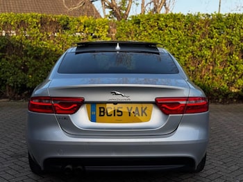 Used Jaguar XE 2015 for sale - 79054093: Photo