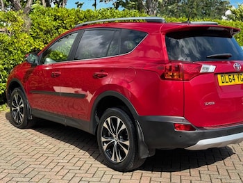 Used Toyota RAV4 2015 for sale - 78995852: Photo