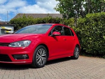 Used Volkswagen Golf 2016 for sale - 78995837: Photo