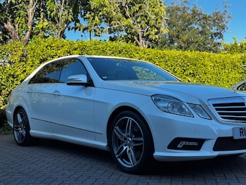 Used Mercedes-Benz E Class 2010 for sale - 79473542: Photo