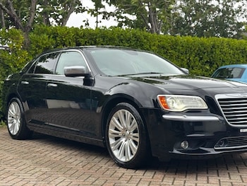 Used Chrysler 300C 2015 for sale - 78995847: Photo
