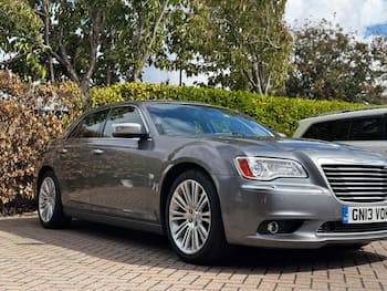 Used Chrysler 300C 2013 for sale - 79683459: Photo