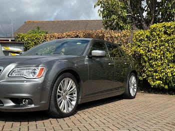 Used Chrysler 300C 2013 for sale - 79683459: Photo