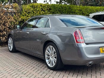 Used Chrysler 300C 2013 for sale - 79683459: Photo
