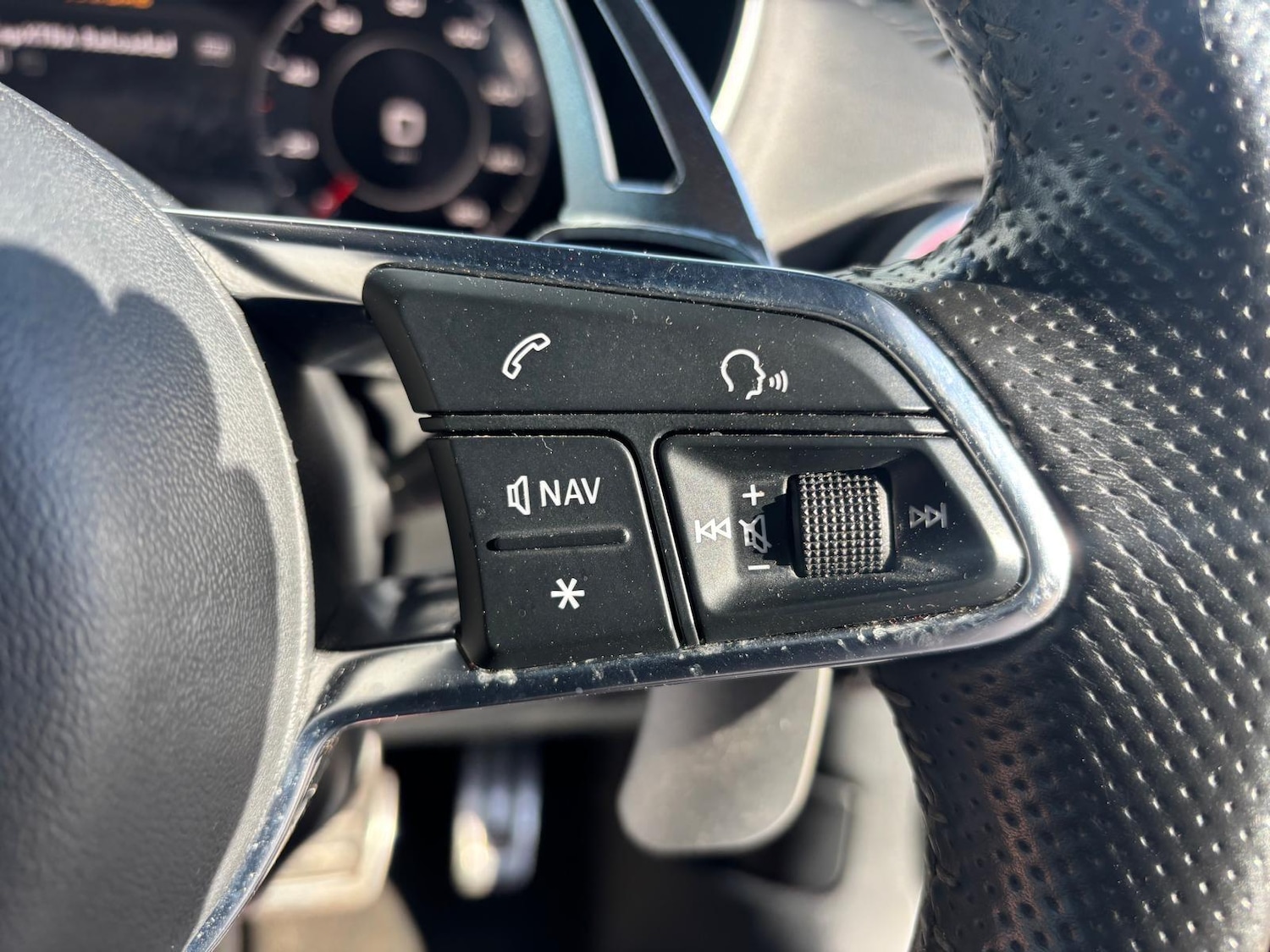 Used Audi TT 2015 for sale - 77440897: Photo 23