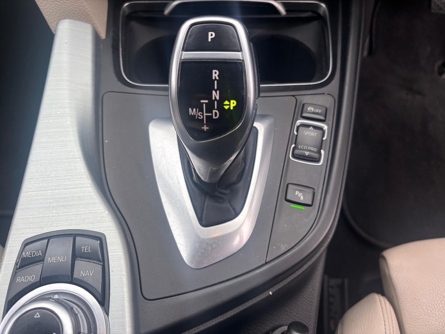 Used BMW 3 Series 2015 for sale - 77633111: Photo 27