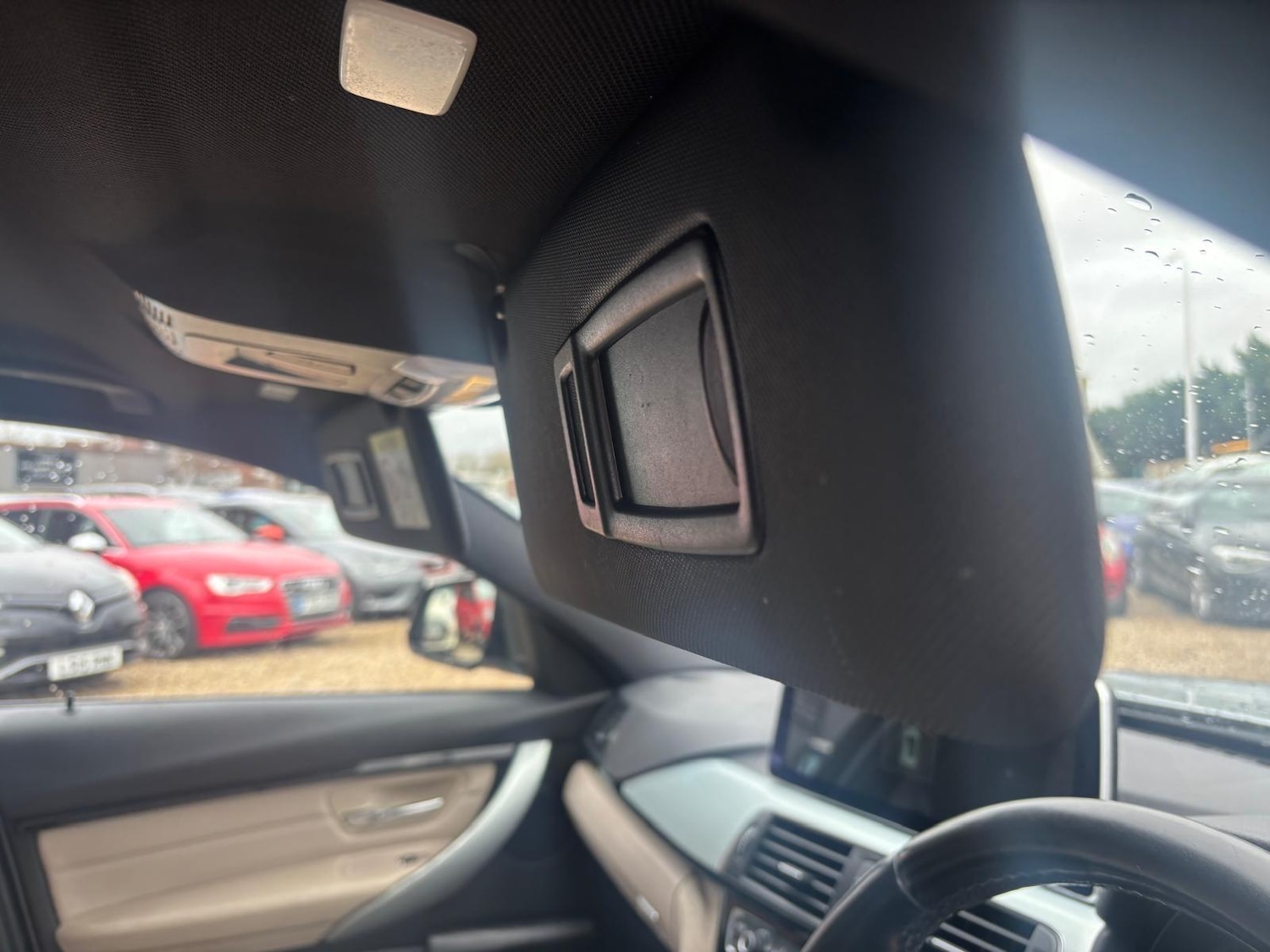 Used BMW 3 Series 2015 for sale - 77633111: Photo 33