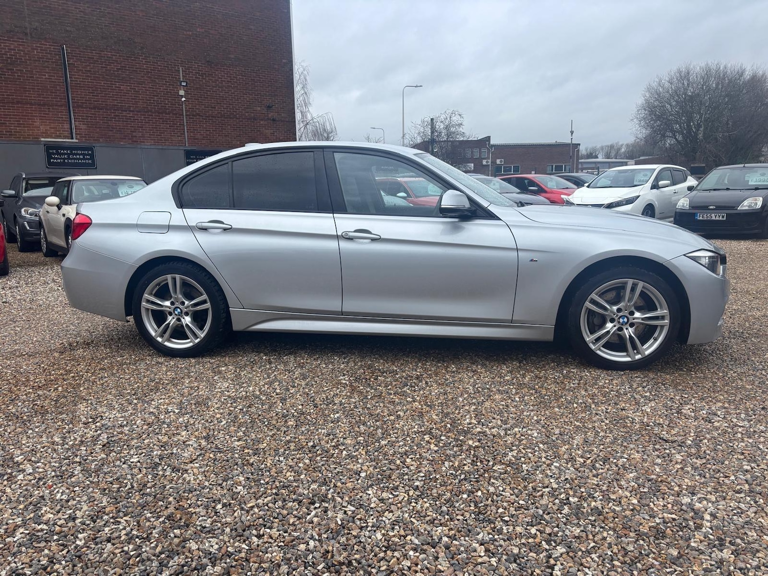 Used BMW 3 Series 2015 for sale - 77633111: Photo 8