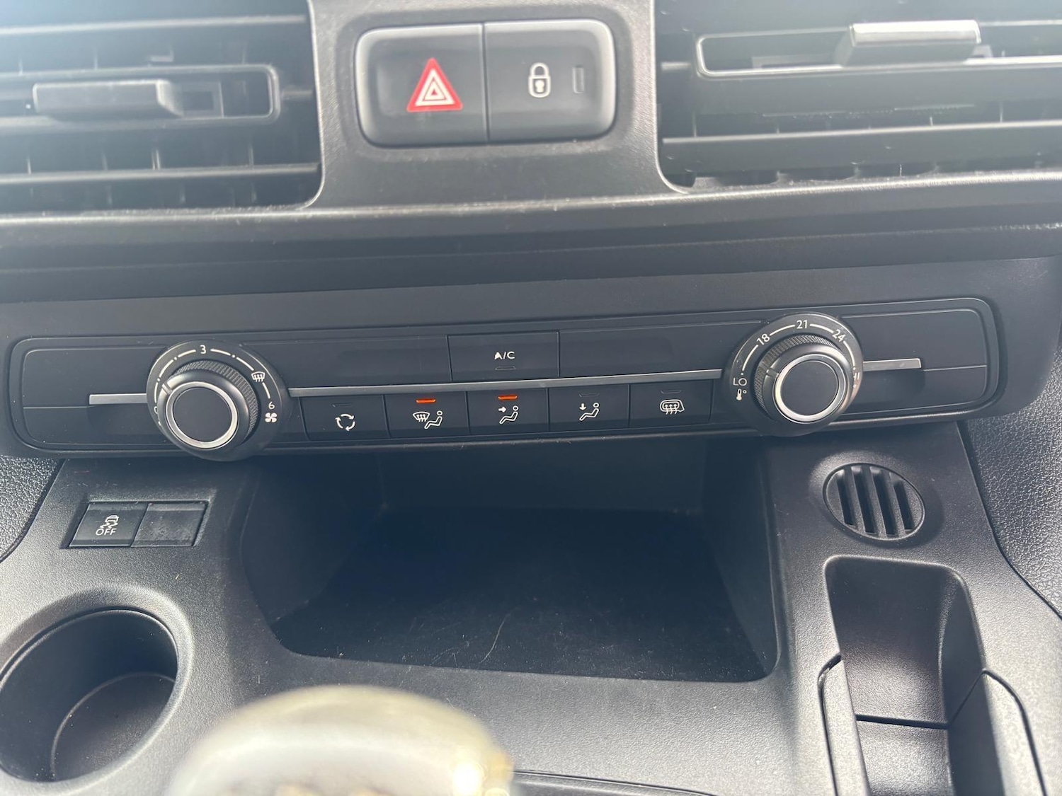 Used Vauxhall Combo 2019 for sale - 78220181: Photo 31