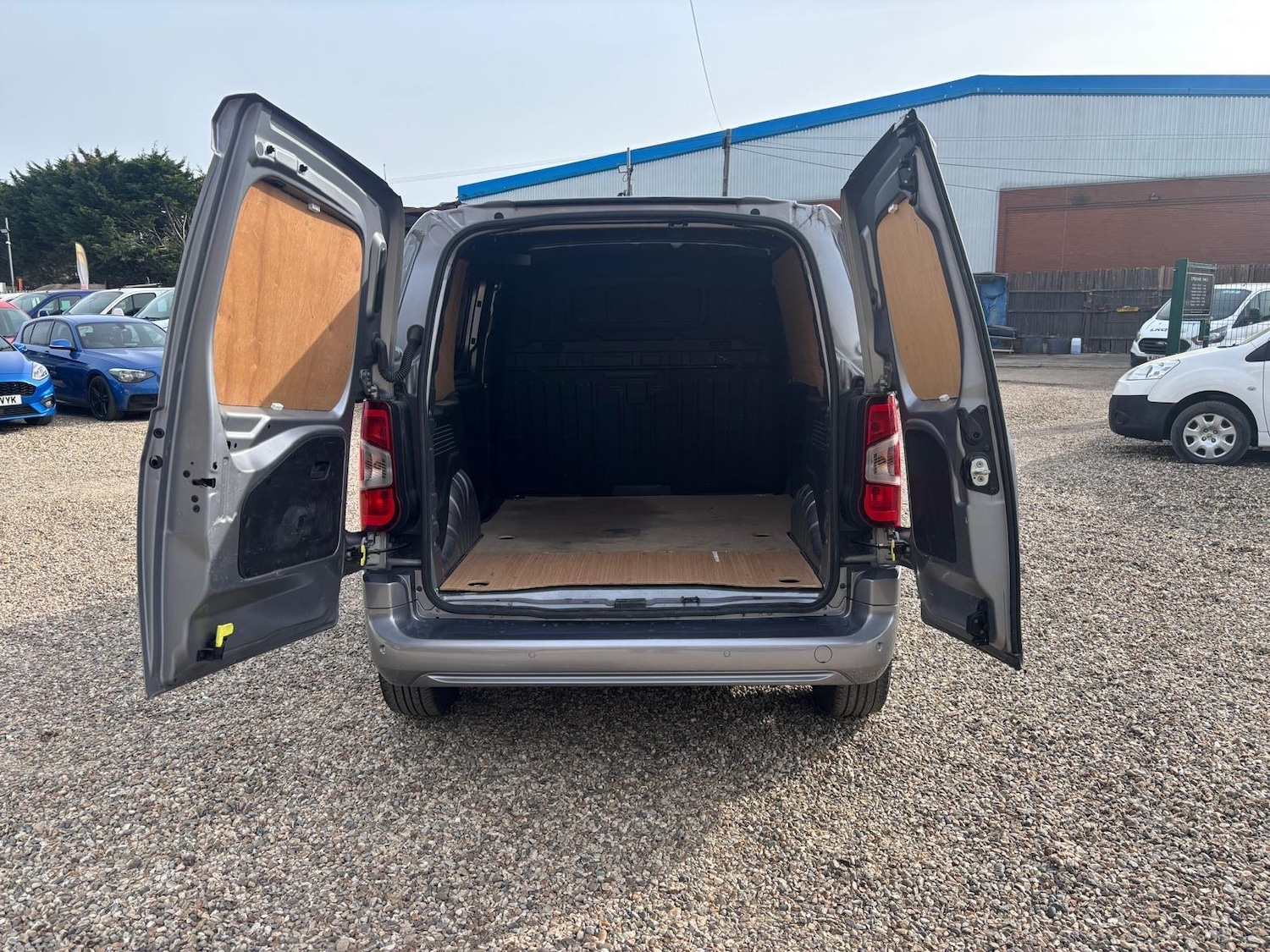 Used Vauxhall Combo 2019 for sale - 78220181: Photo 9