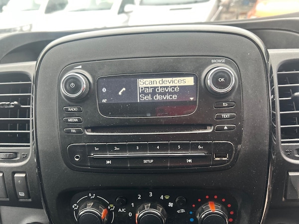 Used Vauxhall Vivaro 2017 for sale - 76269931: Photo 15