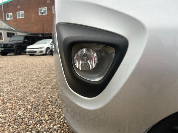 Used Vauxhall Vivaro 2017 for sale - 76269931: Photo 33