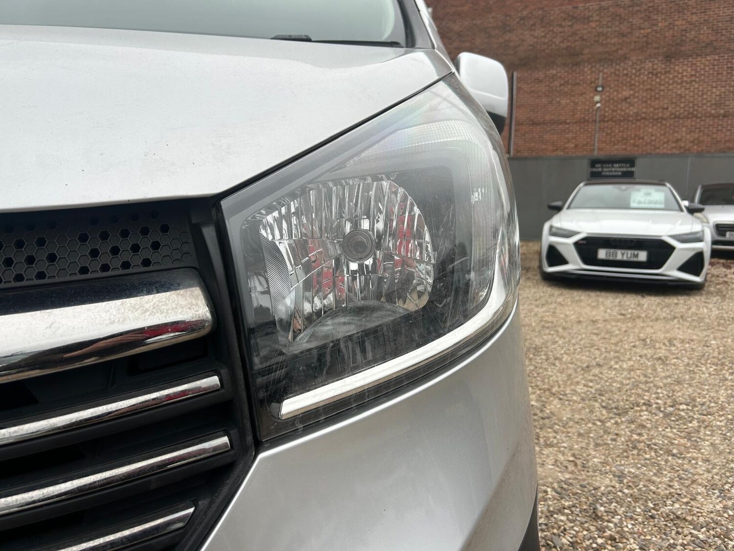 Used Vauxhall Vivaro 2017 for sale - 76269931: Photo 34