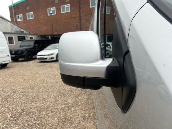 Used Vauxhall Vivaro 2017 for sale - 76269931: Photo 36