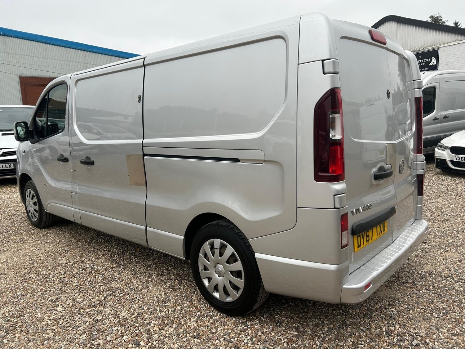 Used Vauxhall Vivaro 2017 for sale - 76269931: Photo 50