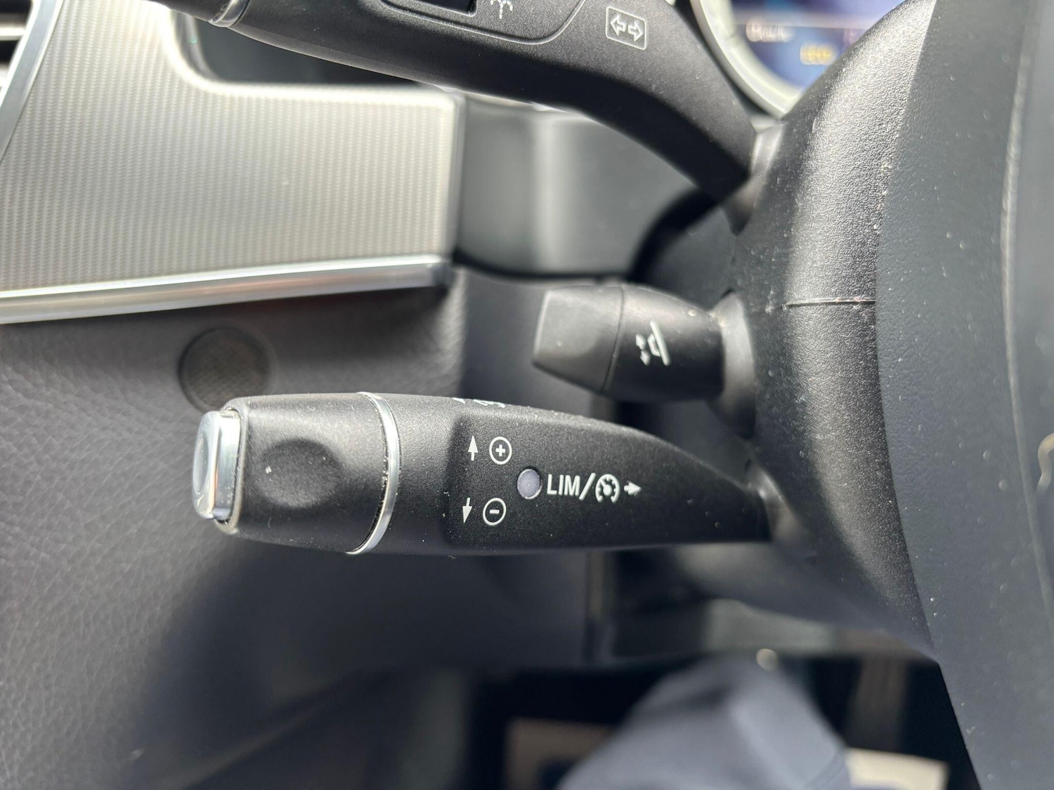 Used Mercedes-Benz E Class 2015 for sale - 77330525: Photo 15