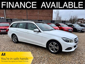 Used Mercedes-Benz E Class 2015 for sale - 77330525: Photo