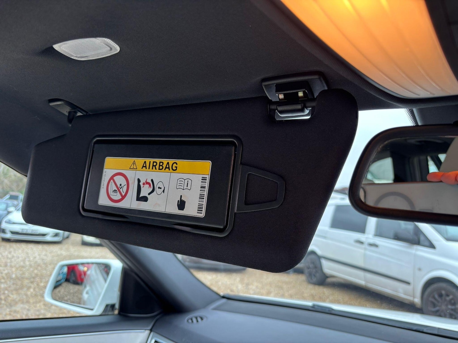 Used Mercedes-Benz E Class 2015 for sale - 77330525: Photo 43