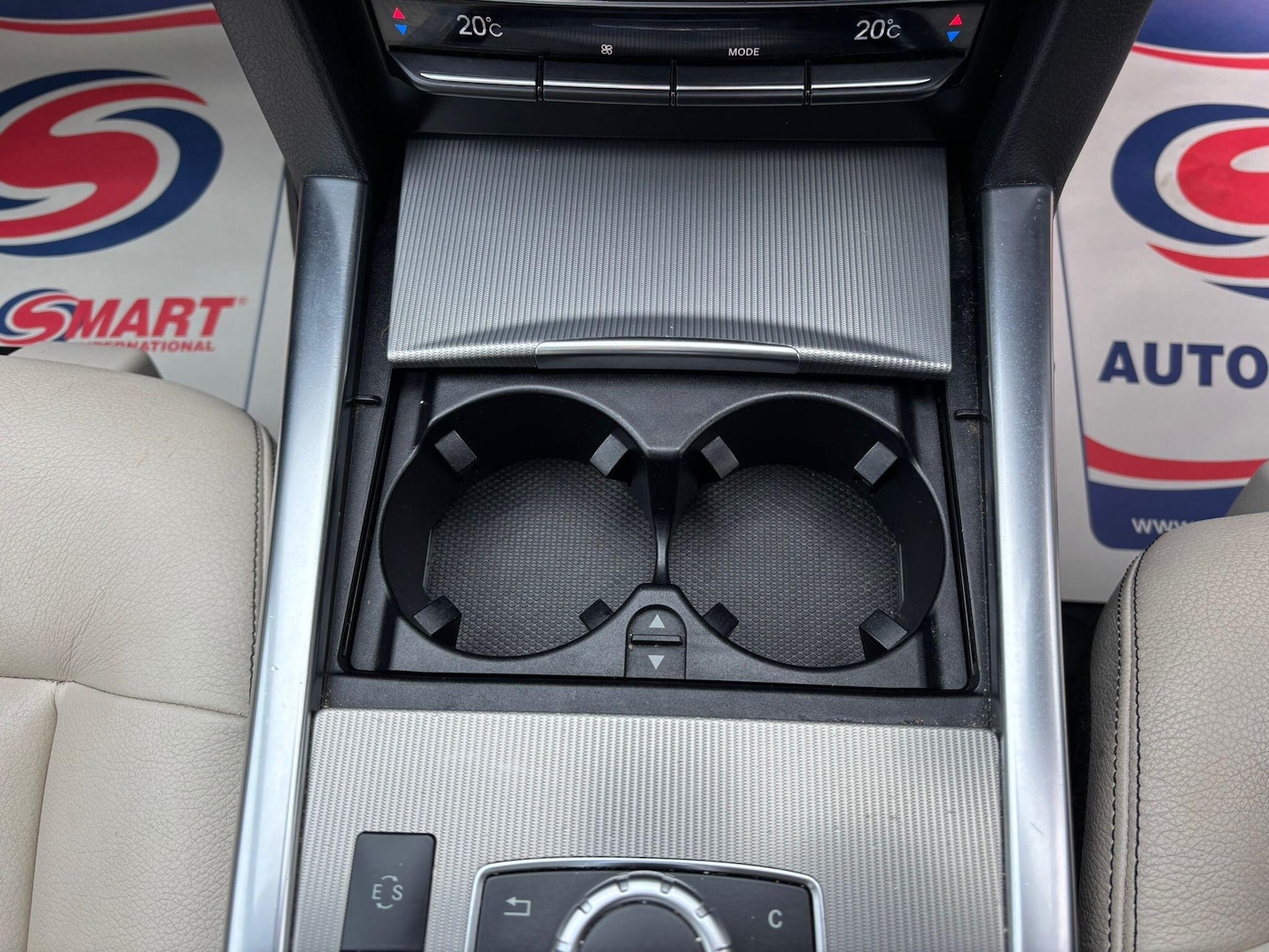 Used Mercedes-Benz E Class 2015 for sale - 77330525: Photo 49