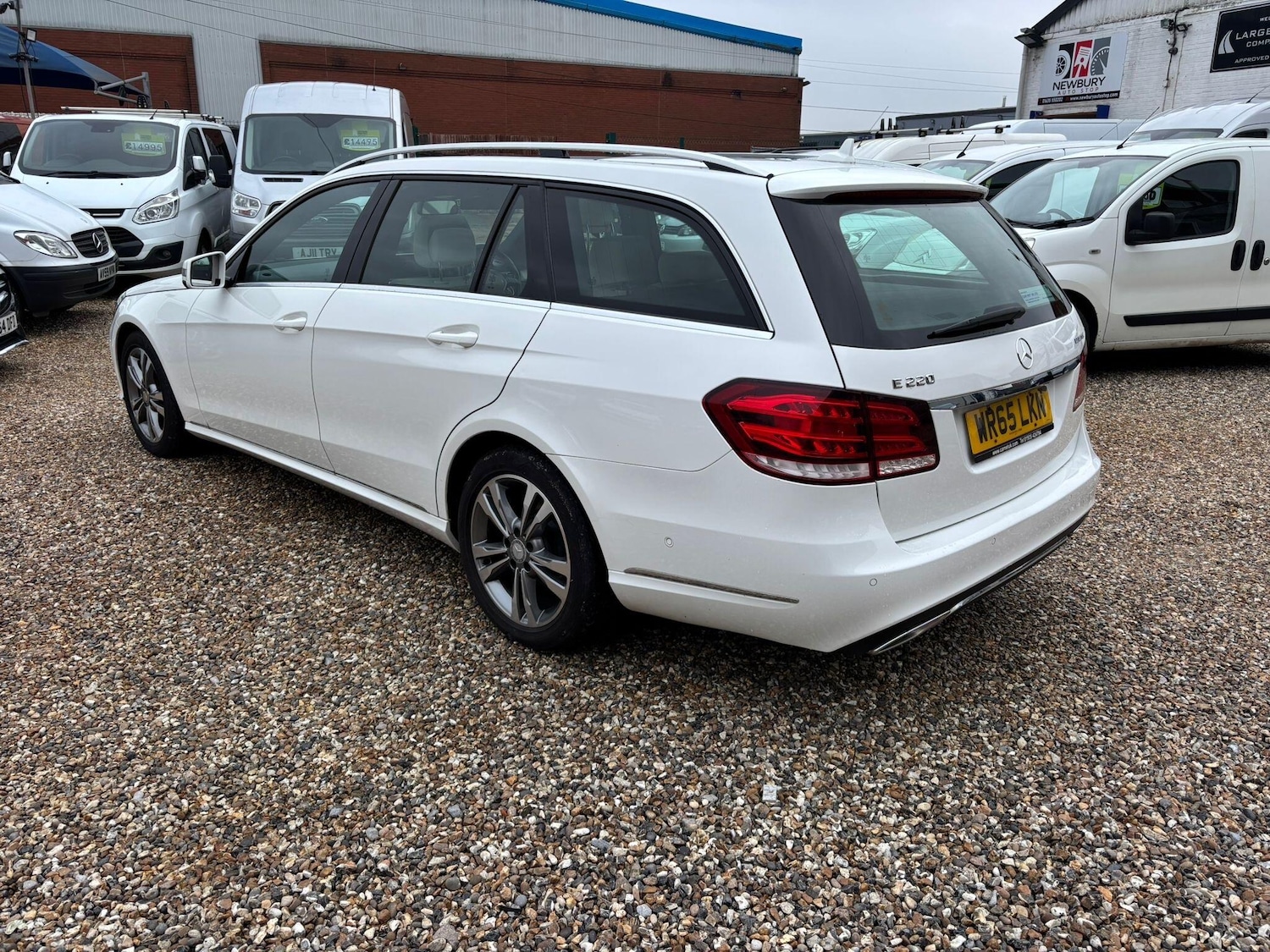 Used Mercedes-Benz E Class 2015 for sale - 77330525: Photo 93