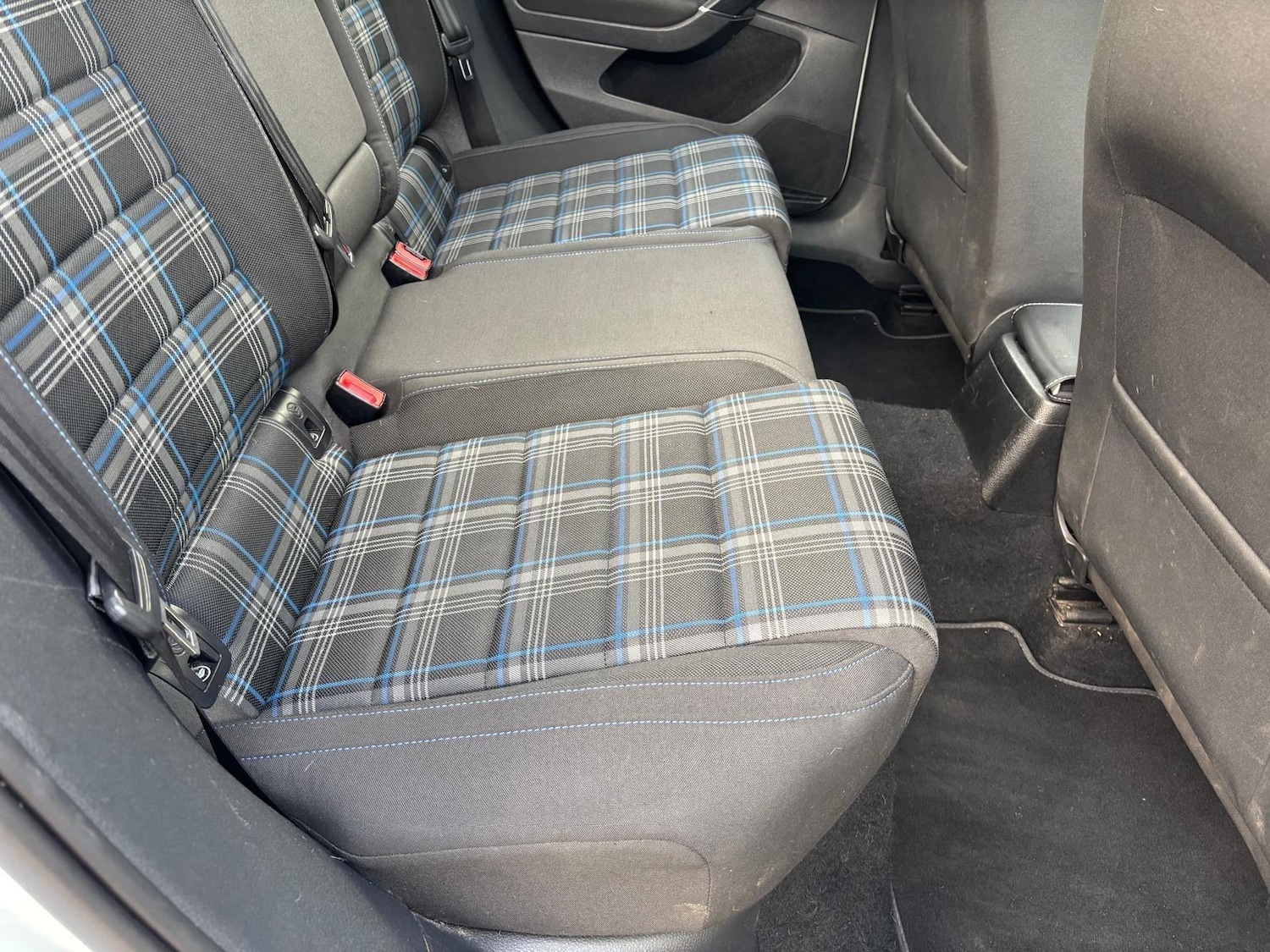 Used Volkswagen Golf 2018 for sale - 77175298: Photo 61