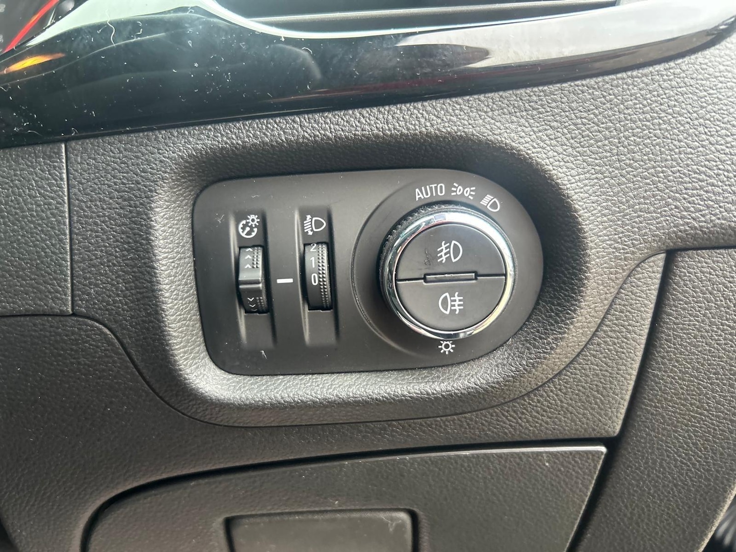 Used Vauxhall Astra 2018 for sale - 76295459: Photo 19