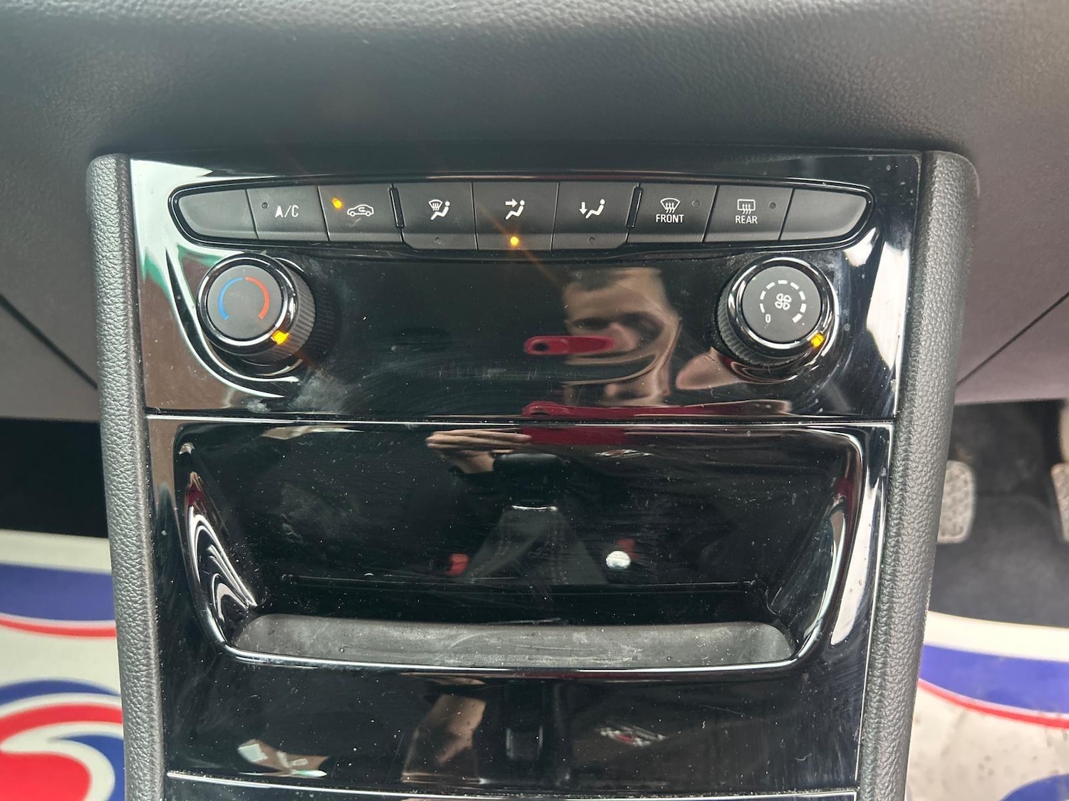 Used Vauxhall Astra 2018 for sale - 76295459: Photo 42
