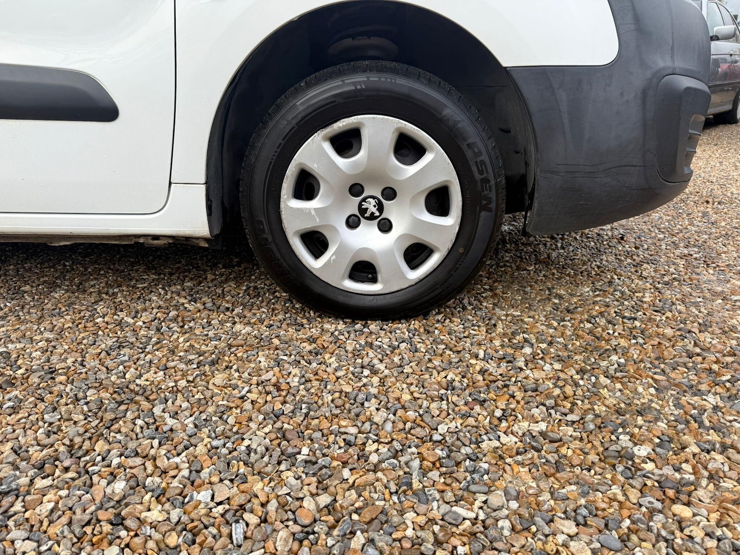 Used Peugeot Partner 2017 for sale - 76701096: Photo 33