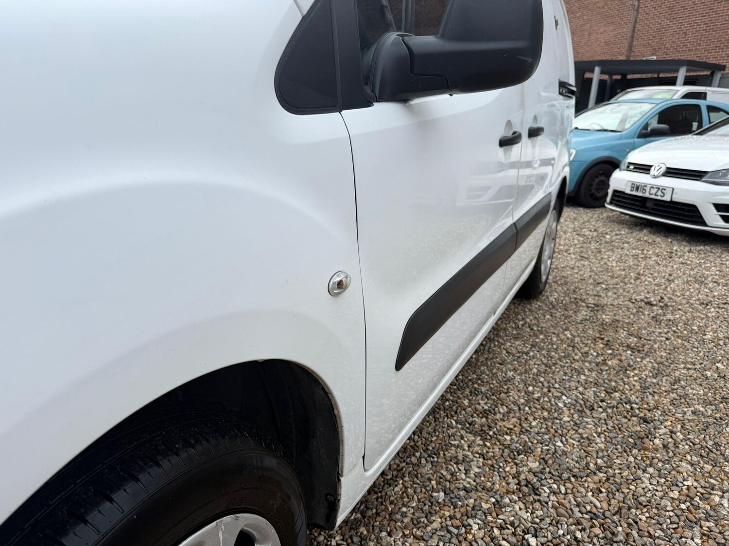 Used Peugeot Partner 2017 for sale - 76701096: Photo 59