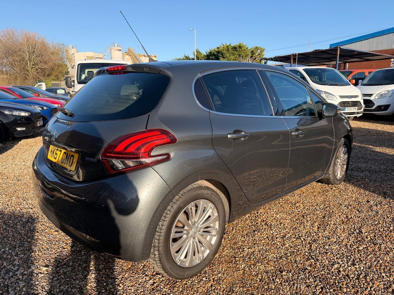 Used Peugeot 208 2017 for sale - 77097674: Photo 22