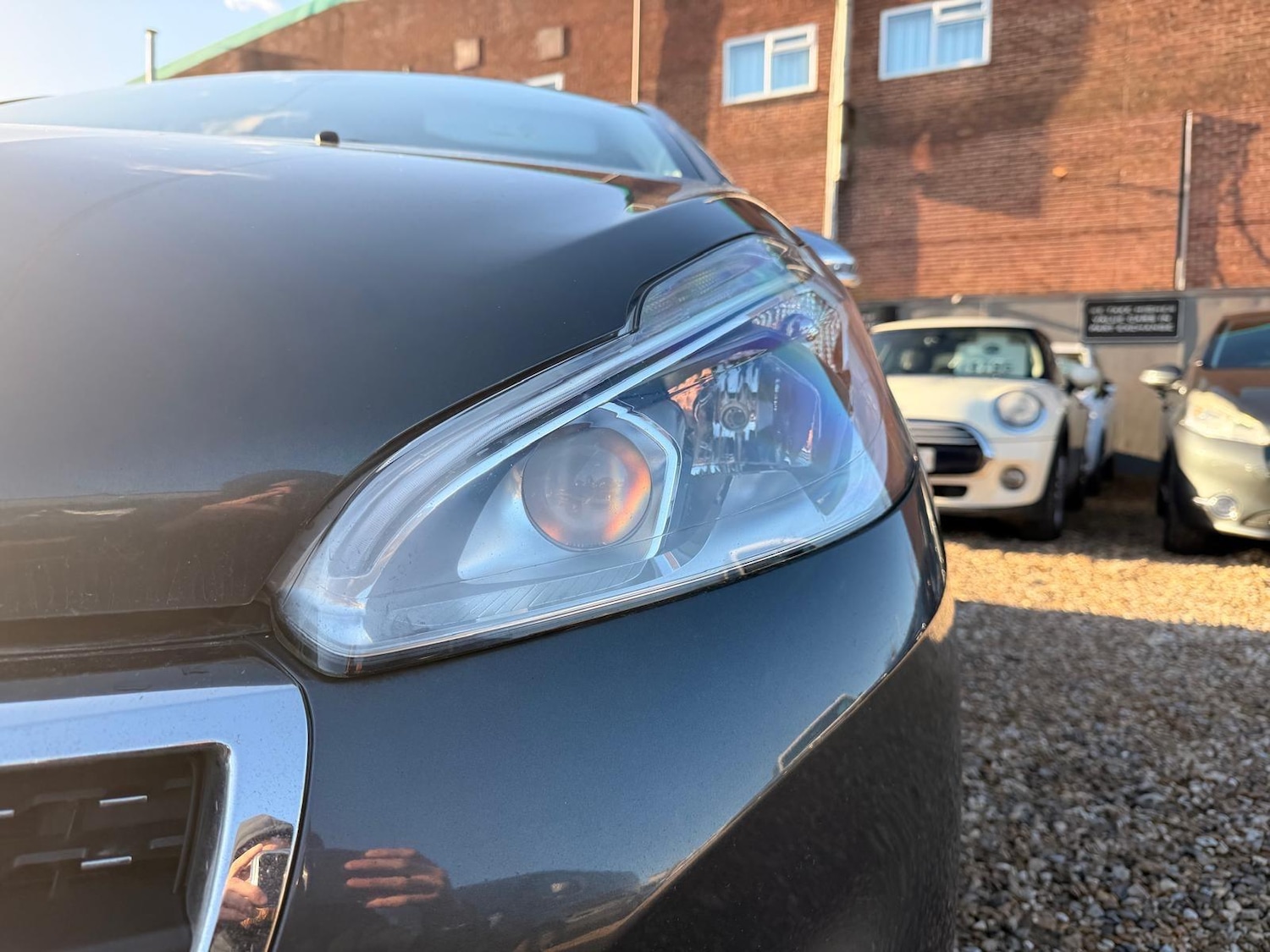 Used Peugeot 208 2017 for sale - 77097674: Photo 33