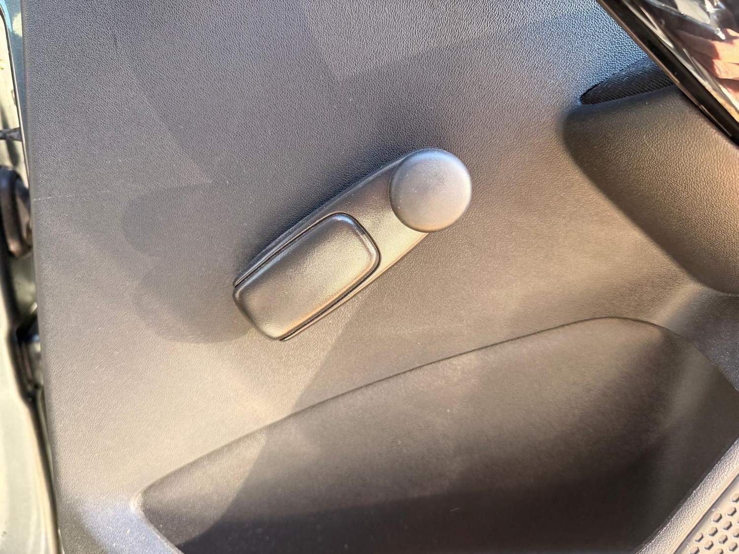 Used Peugeot 208 2017 for sale - 77097674: Photo 62