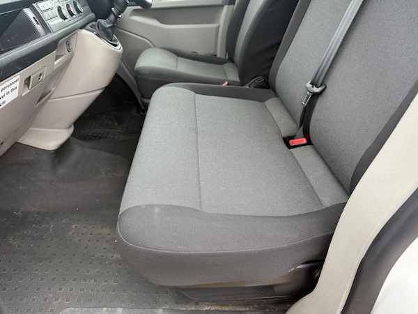 Used Volkswagen Transporter 2018 for sale - 74768596: Photo 29