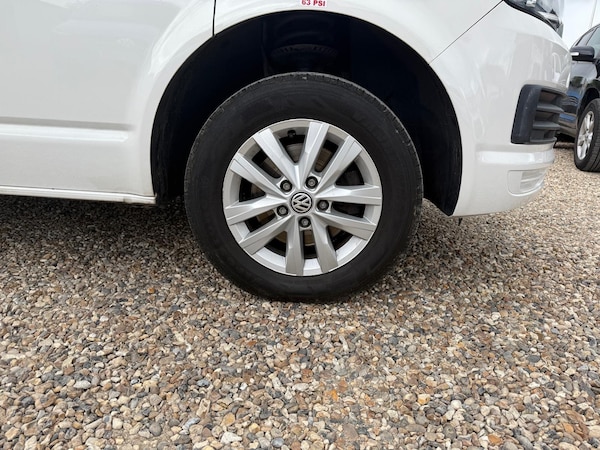 Used Volkswagen Transporter 2018 for sale - 74768596: Photo 38