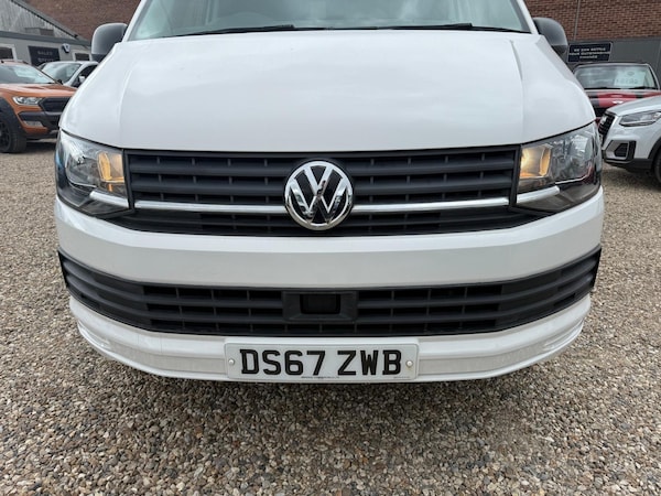 Used Volkswagen Transporter 2018 for sale - 74768596: Photo 40