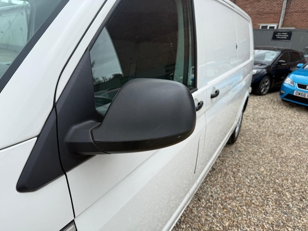 Used Volkswagen Transporter 2018 for sale - 74768596: Photo 45