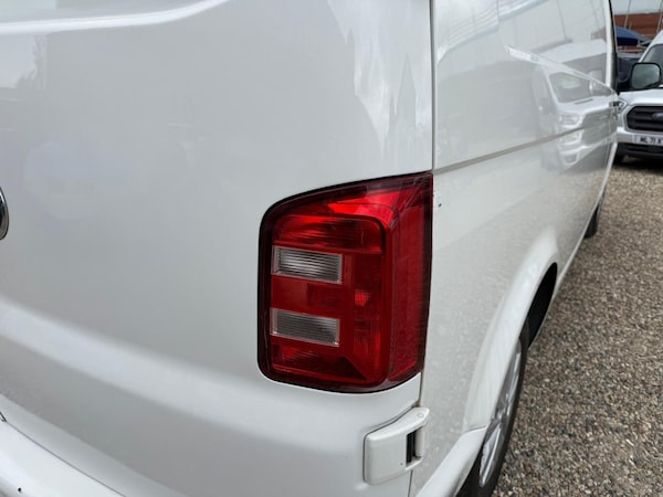 Used Volkswagen Transporter 2018 for sale - 74768596: Photo 50