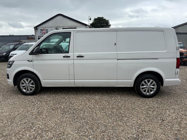 Used Volkswagen Transporter 2018 for sale - 74768596: Photo 6