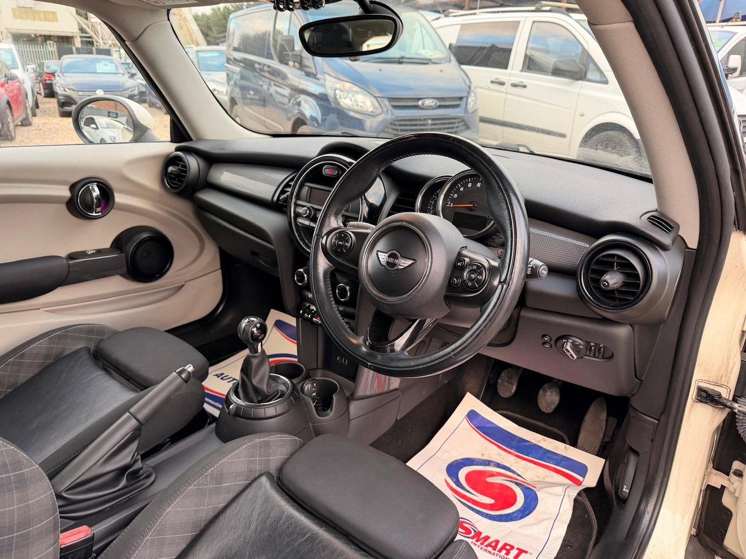 Used MINI Hatch 2014 for sale - 76997335: Photo 10