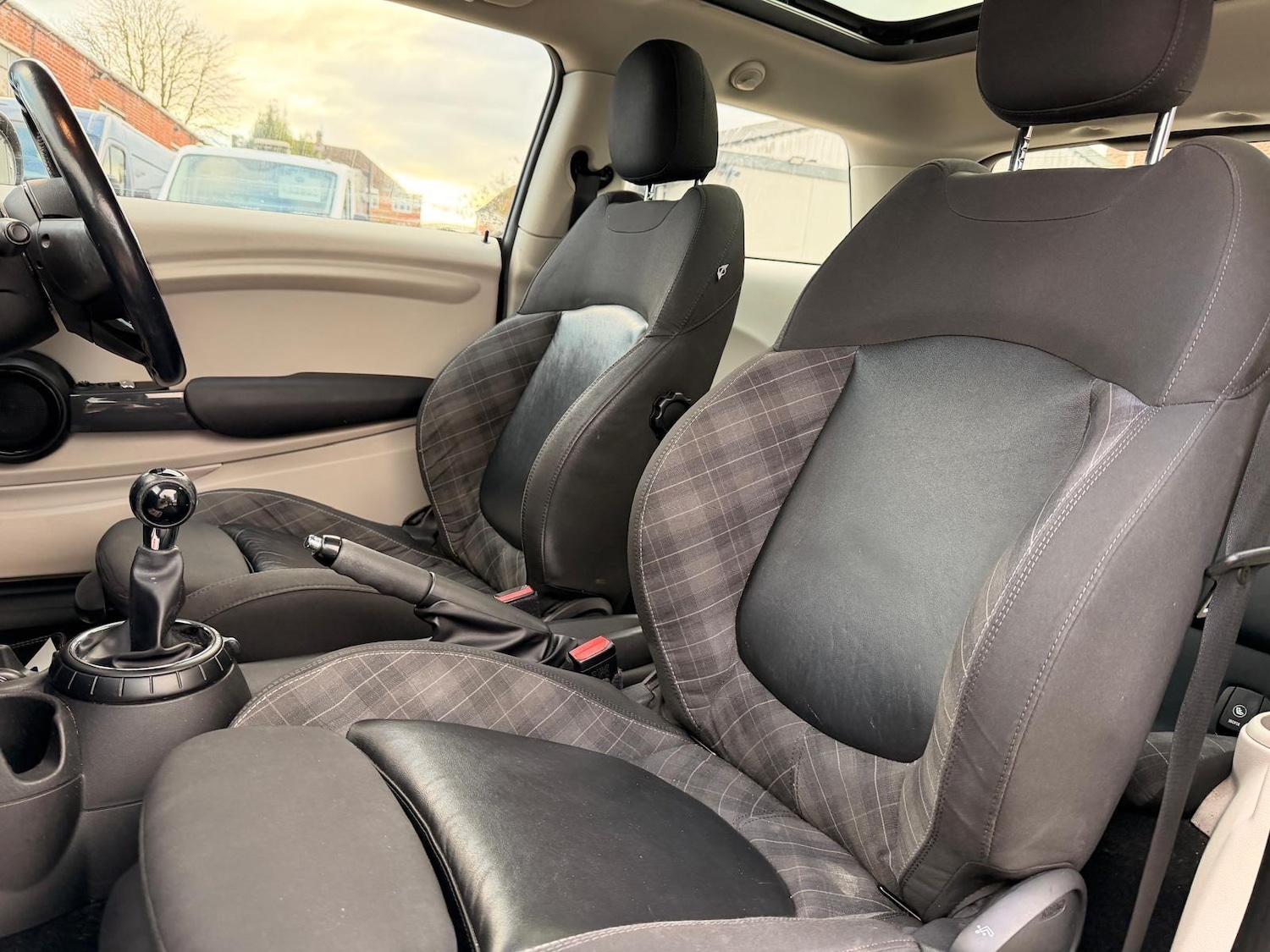 Used MINI Hatch 2014 for sale - 76997335: Photo 13